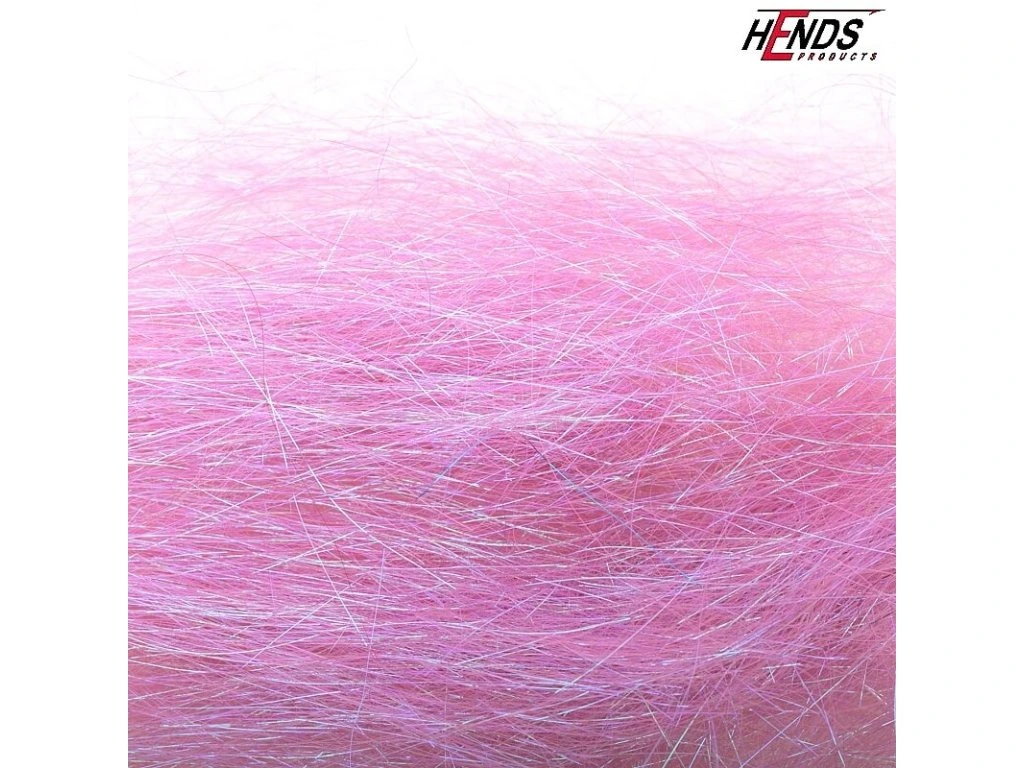 Angel Hair ist ein extra feines Synthetikmaterial mit extrem lebendigem Spiel im Wasser. Dank irisierender Reflexe macht es Streamer, Nymphen und Nassfliegen deutlich attraktiver. Ausserdem nimmt es kein Wasser auf – ein grosser Vorteil gegenüber vielen Naturmaterialien. Muss have!